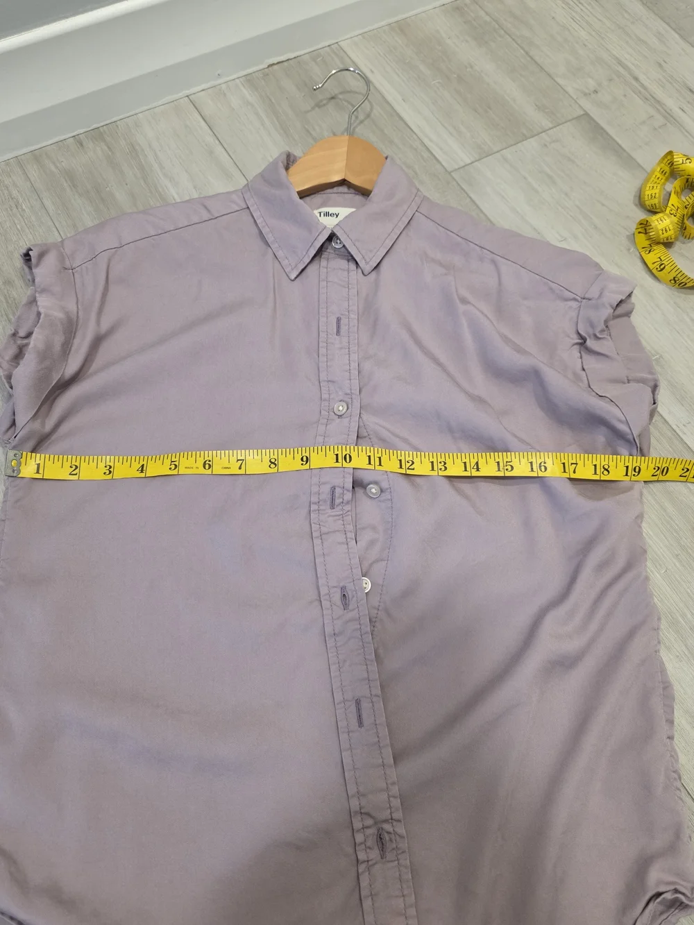 Tilley Lavender Lyocell Button Front Cap Sleeve Blouse – Size Small - Picture 6 of 8